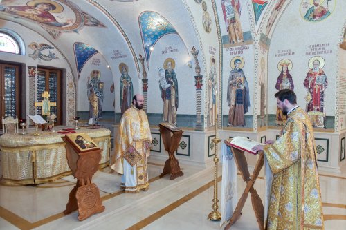Hramul Salonului Sfinților Români  din Reședința Patriarhală Poza 175855