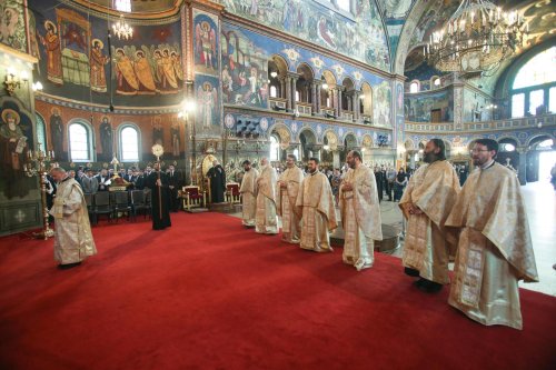 Absolvenţii Facultăţii de Teologie Ortodoxă din Sibiu au depus jurământul Poza 175978