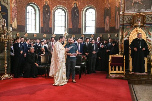 Absolvenţii Facultăţii de Teologie Ortodoxă din Sibiu au depus jurământul Poza 175988