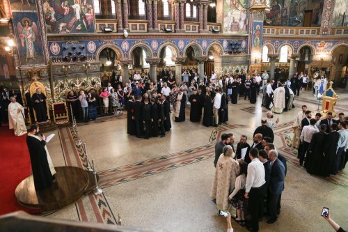 Absolvenţii Facultăţii de Teologie Ortodoxă din Sibiu au depus jurământul Poza 175997