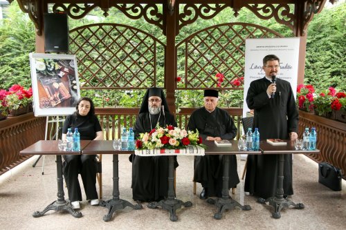Lansare de carte teologică la Buzău Poza 176223