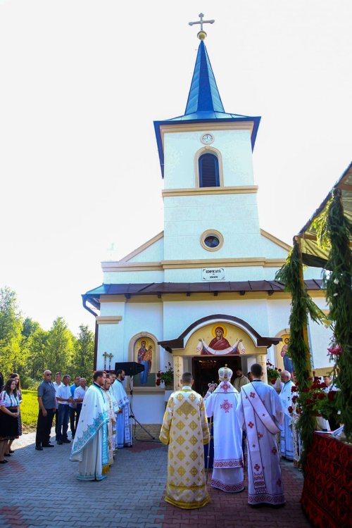 Resfințirea bisericii din localitatea Pruni, județul Cluj Poza 177014