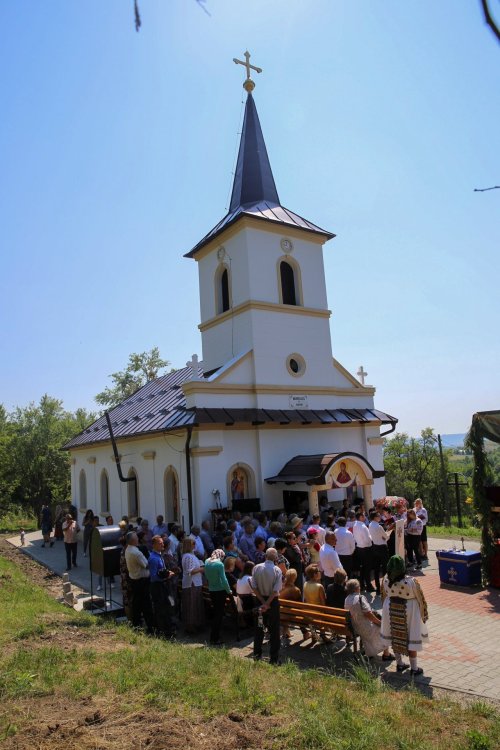 Resfințirea bisericii din localitatea Pruni, județul Cluj Poza 177016