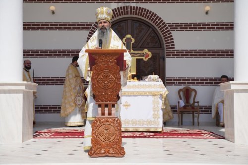 Târnosirea noului lăcaș al Mănăstirii „Hristos Pantocrator” din Alba Iulia Poza 177442