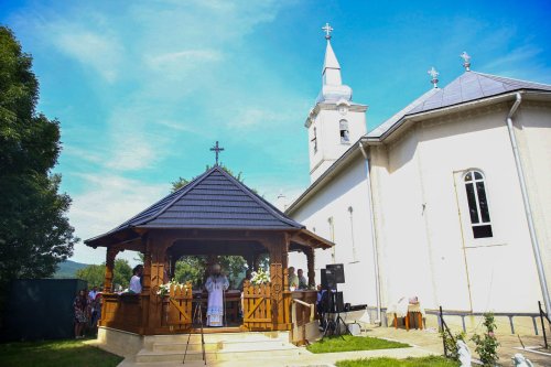 Binecuvântări arhiereşti în Cluj şi Bistriţa