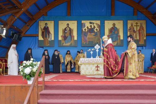Rugăciune și mulțumire la împlinirea a 70 de ani de viață ai Patriarhului României  Poza 177960