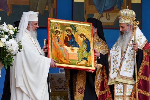 Rugăciune și mulțumire la împlinirea a 70 de ani de viață ai Patriarhului României  Poza 177983