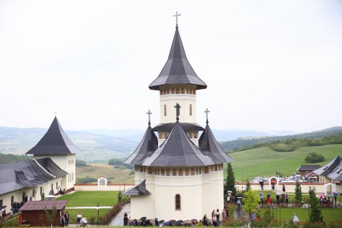 Sărbătoare la Mănăstirea Nușeni, județul Bistrița-Năsăud Poza 178049