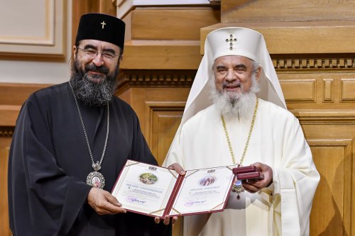 Vas binecuvântat, purtător al darurilor duhovnicești pentru Patriarhul României Poza 177895