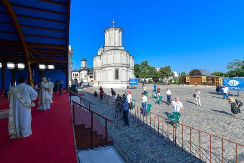 Duminica a 5-a după Rusalii la Catedrala Patriarhală Poza 178154