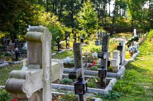 Concursul „Cel mai îngrijit cimitir” în Arhiepiscopia Sucevei și Rădăuților Poza 178400