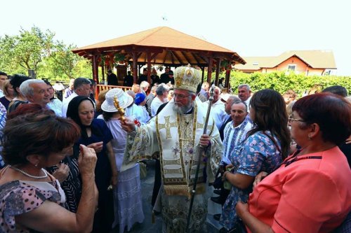 Târnosire în parohia maramureşeană Sălsig Poza 178388