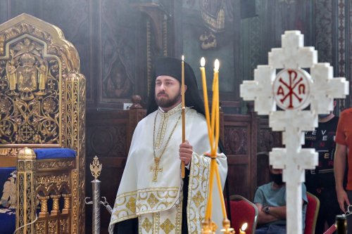 Slujbă de pomenire pentru Patriarhii Iustin și Teoctist la Catedrala Patriarhală Poza 178796