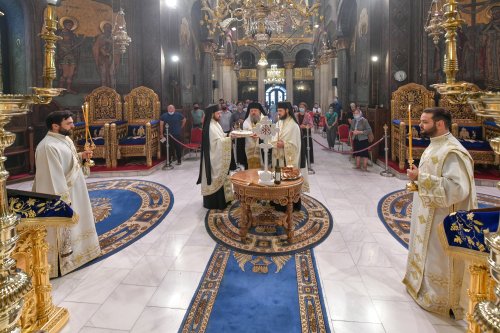 Slujbă de pomenire pentru Patriarhii Iustin și Teoctist la Catedrala Patriarhală Poza 178797