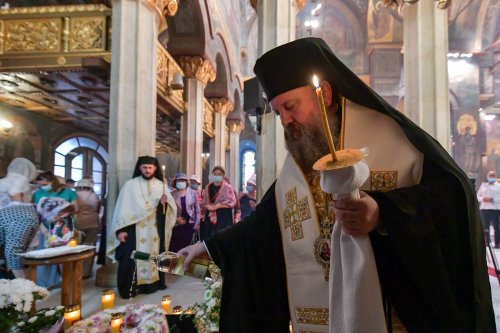 Slujbă de pomenire pentru Patriarhii Iustin și Teoctist la Catedrala Patriarhală Poza 178805