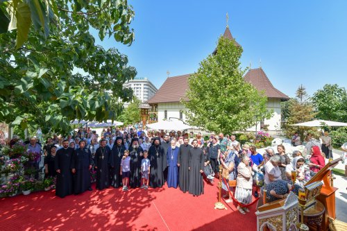 Cinstirea Sfântului Ioan Iacob de la Neamţ la Paraclisul Catedralei Naţionale Poza 179216