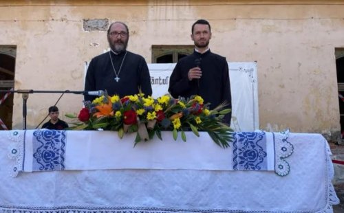 Părintele Constantin Necula a conferenţiat în cetatea Ineului