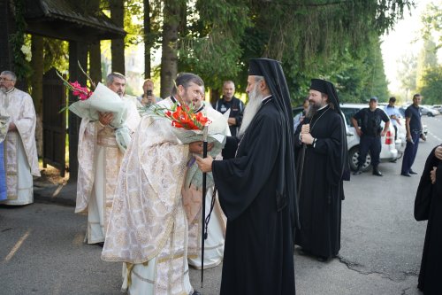 Seminariștii de la Mănăstirea Neamț și-au sărbătorit ocrotitorul Poza 179136