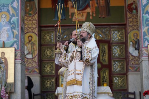 Seminariștii de la Mănăstirea Neamț și-au sărbătorit ocrotitorul Poza 179162