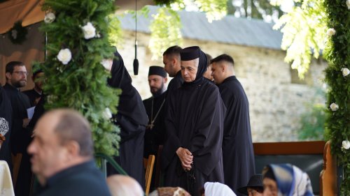 Slujire arhierească la Mănăstirea Slatina - Suceava Poza 179436