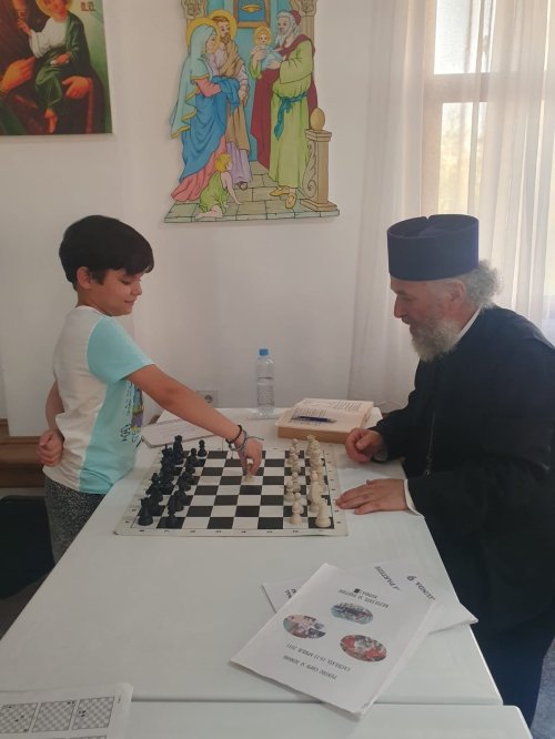 Cursuri și concursuri de șah pentru copii la Brăila Poza 180085
