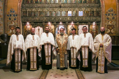 Şase preoţi au fost hirotesiţi duhovnici la Sibiu Poza 180039