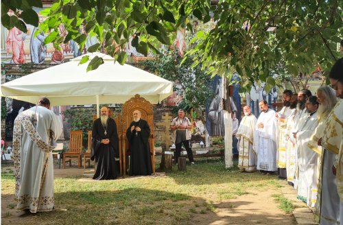 IPS Timotei și PS Ignatie la sărbătoarea ocrotitorului Facultăţii de Teologie din Arad