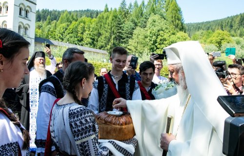 Patriarhul României a binecuvântat începutul manifestărilor de la Putna Poza 180203