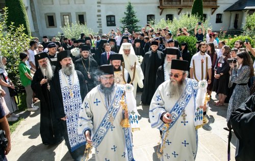 Patriarhul României a binecuvântat începutul manifestărilor de la Putna Poza 180208