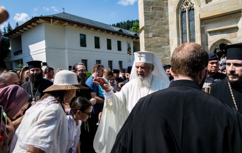 Patriarhul României a binecuvântat începutul manifestărilor de la Putna Poza 180228