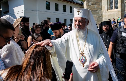 Patriarhul României a binecuvântat începutul manifestărilor de la Putna Poza 180229