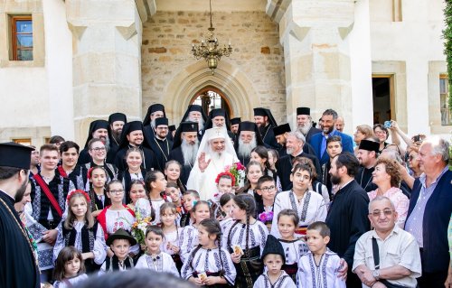Patriarhul României a binecuvântat începutul manifestărilor de la Putna Poza 180234