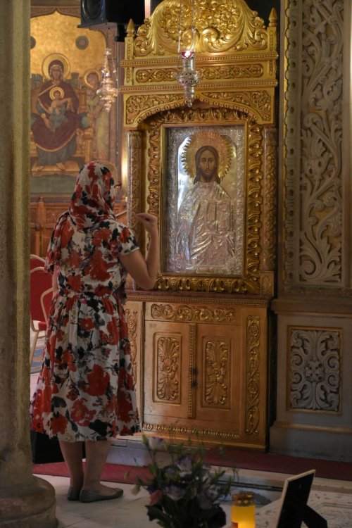 Prohodul Maicii Domnului la Catedrala Patriarhală Poza 180327