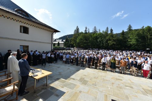 Congresul studențesc aniversar desfășurat la Mănăstirea Putna Poza 180962