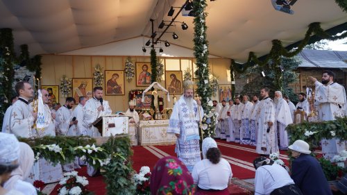 Liturghie Arhierească la „Serbarea de la Putna 2021” de ziua Sfinților Martiri Brâncoveni Poza 180737