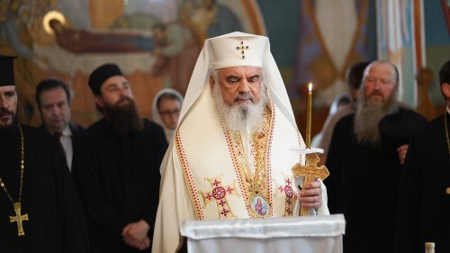 Patriarhul României şi-a încheiat astăzi vizita la Mănăstirea Putna Poza 181032