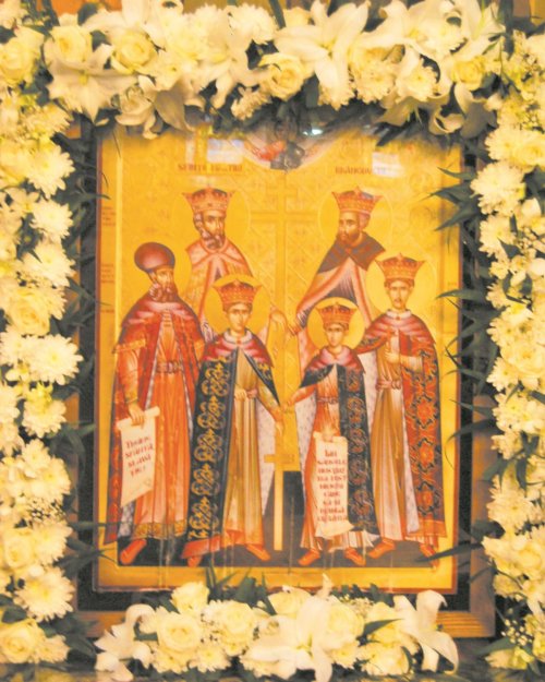 Sfinţii Martiri Brâncoveni în pomelnicul Bisericii Zlătari din Bucureşti Poza 180927