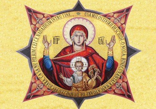 Paraclisele Maicii Domnului - două rânduieli  de rugăciune iubite de creștinii ortodocși Poza 181303
