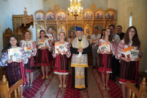 Tineri brăileni au petrecut o zi cu Arhiepiscopul Dunării de Jos
