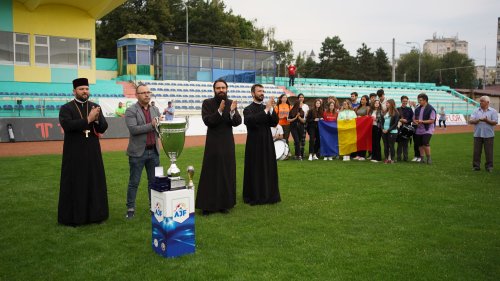 Campionat de fotbal pentru tinerii din Arhiepiscopia Sucevei și Rădăuților Poza 181757