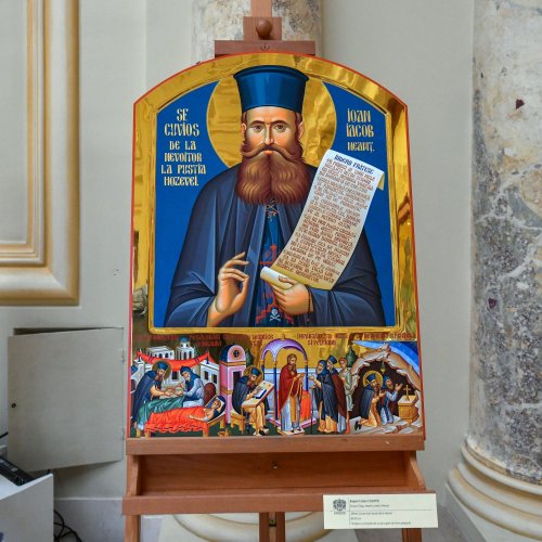 Premierea câștigătorilor celei de-a 10-a ediții a concursului „Icoana ortodoxă - lumina credinței” Poza 182425