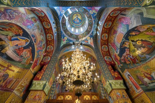 A fost sfințită biserica Sfântului Mercurie din București Poza 182793