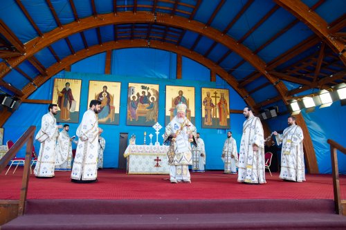 Binecuvântare arhierească la Altarul de vară de pe Colina Patriarhiei Poza 183223