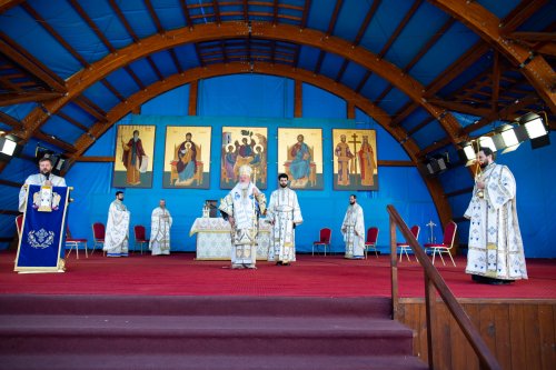 Binecuvântare arhierească la Altarul de vară de pe Colina Patriarhiei