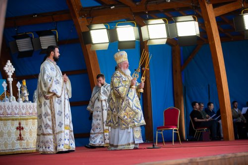 Binecuvântare arhierească la Altarul de vară de pe Colina Patriarhiei Poza 183256