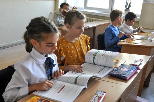 Învățătorii români au cele mai numeroase clase Poza 183172