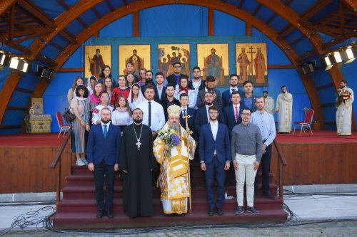 Binecuvântarea studenților misionari la Catedrala Patriarhală Poza 183744