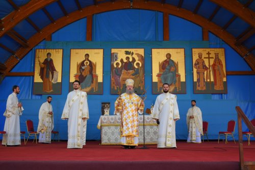 Binecuvântarea studenților misionari la Catedrala Patriarhală Poza 183745