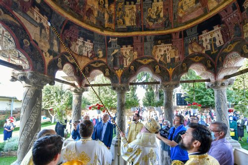 Sfinții Martiri Brâncoveni, noii ocrotitori ai unei biserici restaurate din Ilfov Poza 183797
