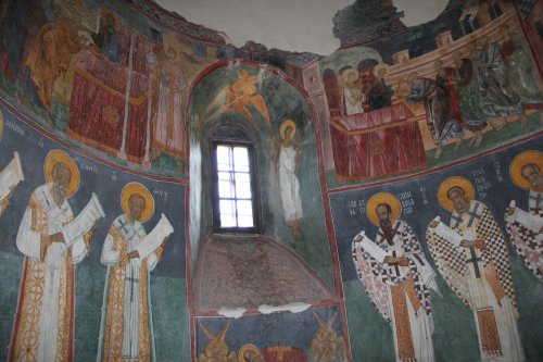 Biserica „Înălţarea Sfintei Cruci” din tihna Pătrăuților Poza 183977